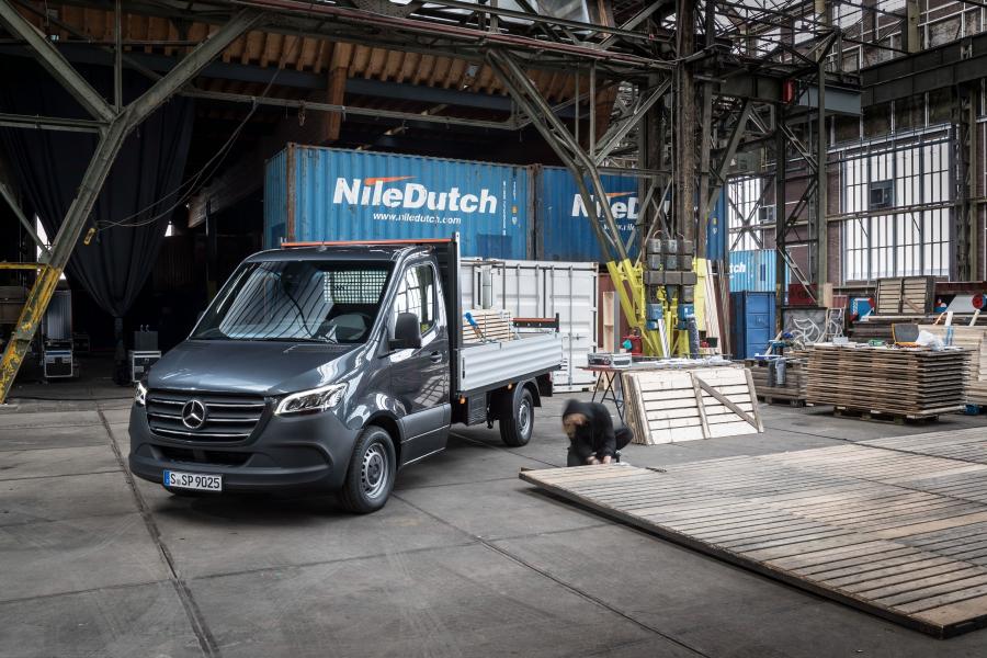  Mercedes-Benz Sprinter 316 CDI Pickup 2018 года  (WW) (фото 14 из 16)